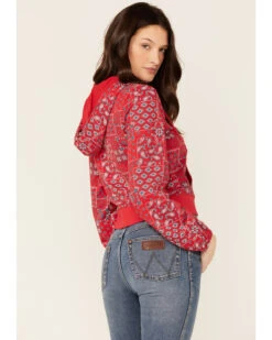 Wrangler Women's Bandana Print Red Crop Zip Hooded Jacket 8 Wrangler Women's Bandana Print Red Crop Zip Hooded Jacket -Western Cowboy Equipment Store 2000351205 600 P3