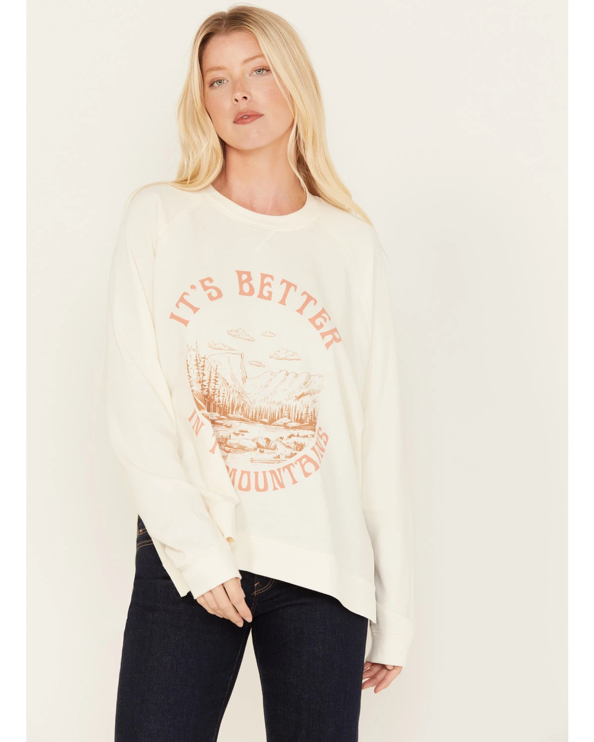 Cleo + Wolf Women's Rockies Graphic Sweatshirt 3 Cleo + Wolf Women's Rockies Graphic Sweatshirt