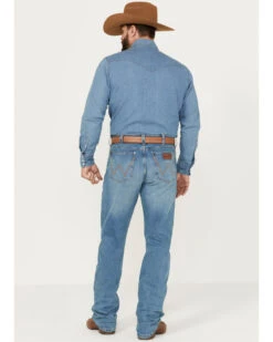 Wrangler Retro Men's Buffalo Pass Light Wash Slim Straight Stretch Jeans -Western Cowboy Equipment Store 2000394537 412 P3